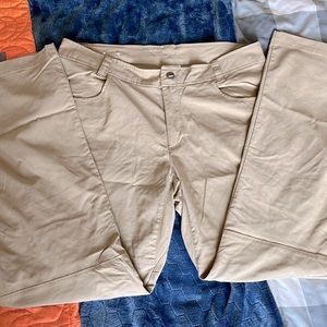 Columbia mens performance pants. Size 34x30